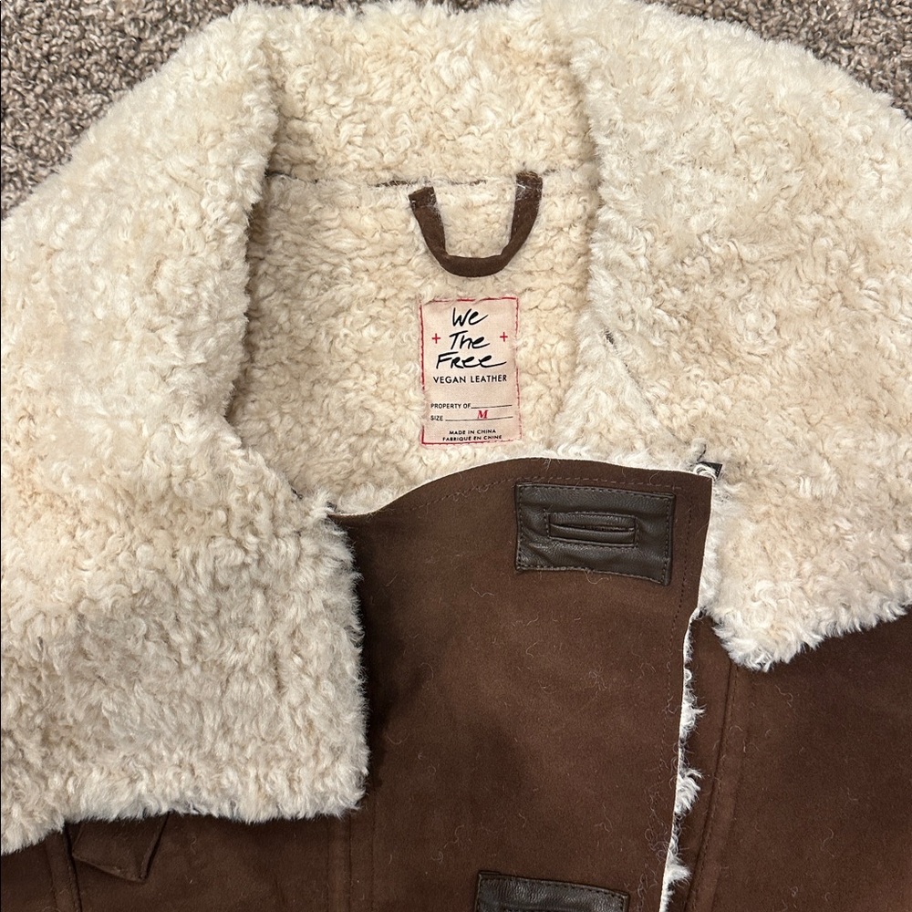 Free People We The Free Andies Moto Jacket – Vegan Leather Sherpa Lined – M - Picture 17 of 17
